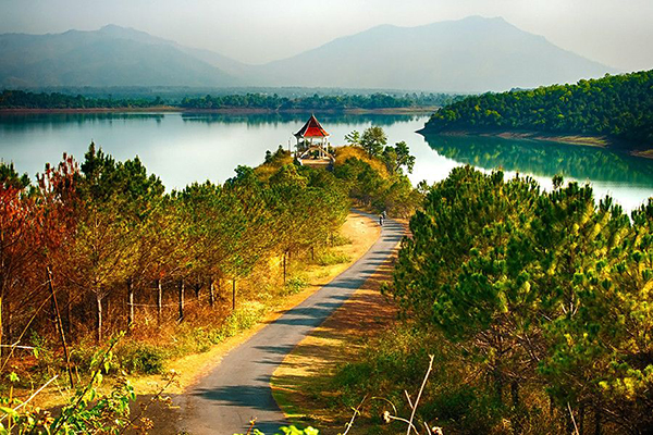 Biển hồ T'Nưng